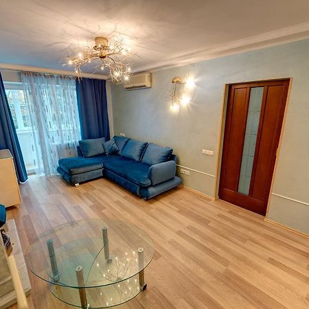 كييف Apartamenty Na Dragomirova 10A المظهر الخارجي الصورة