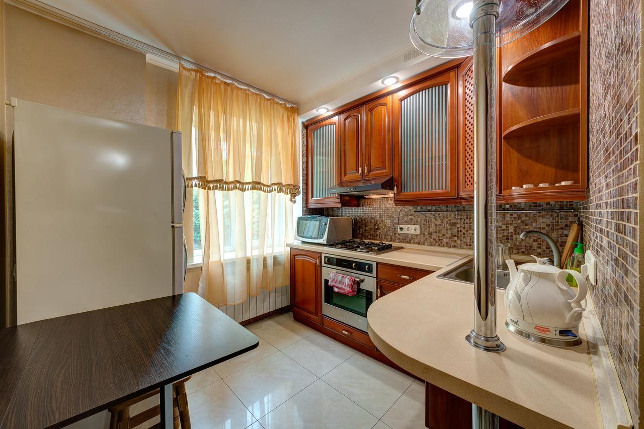 كييف Apartamenty Na Dragomirova 10A المظهر الخارجي الصورة