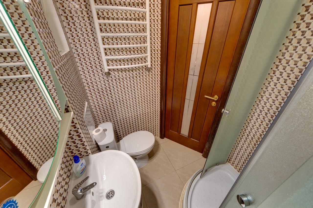 كييف Apartamenty Na Dragomirova 10A المظهر الخارجي الصورة